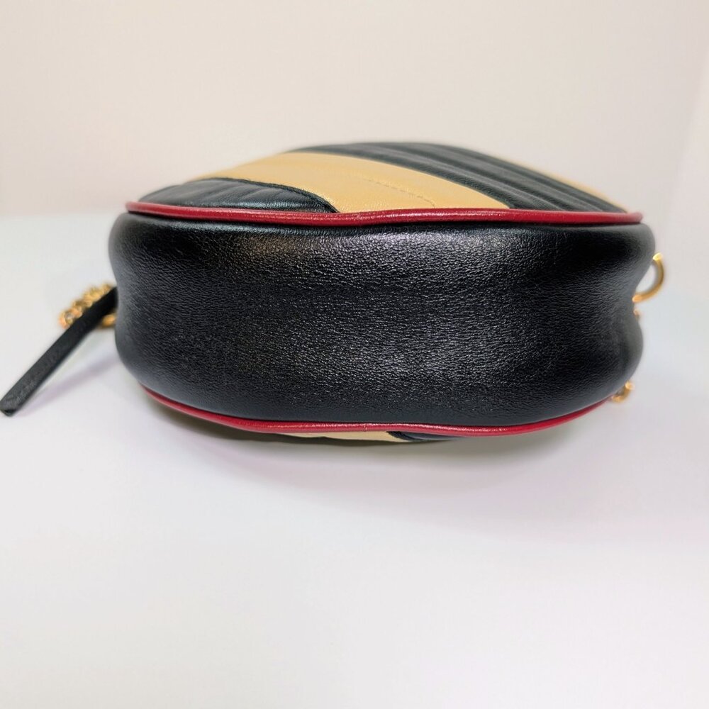 Gucci Beige and Black GG Marmont Round Mini Bag - Picture 8 of 13